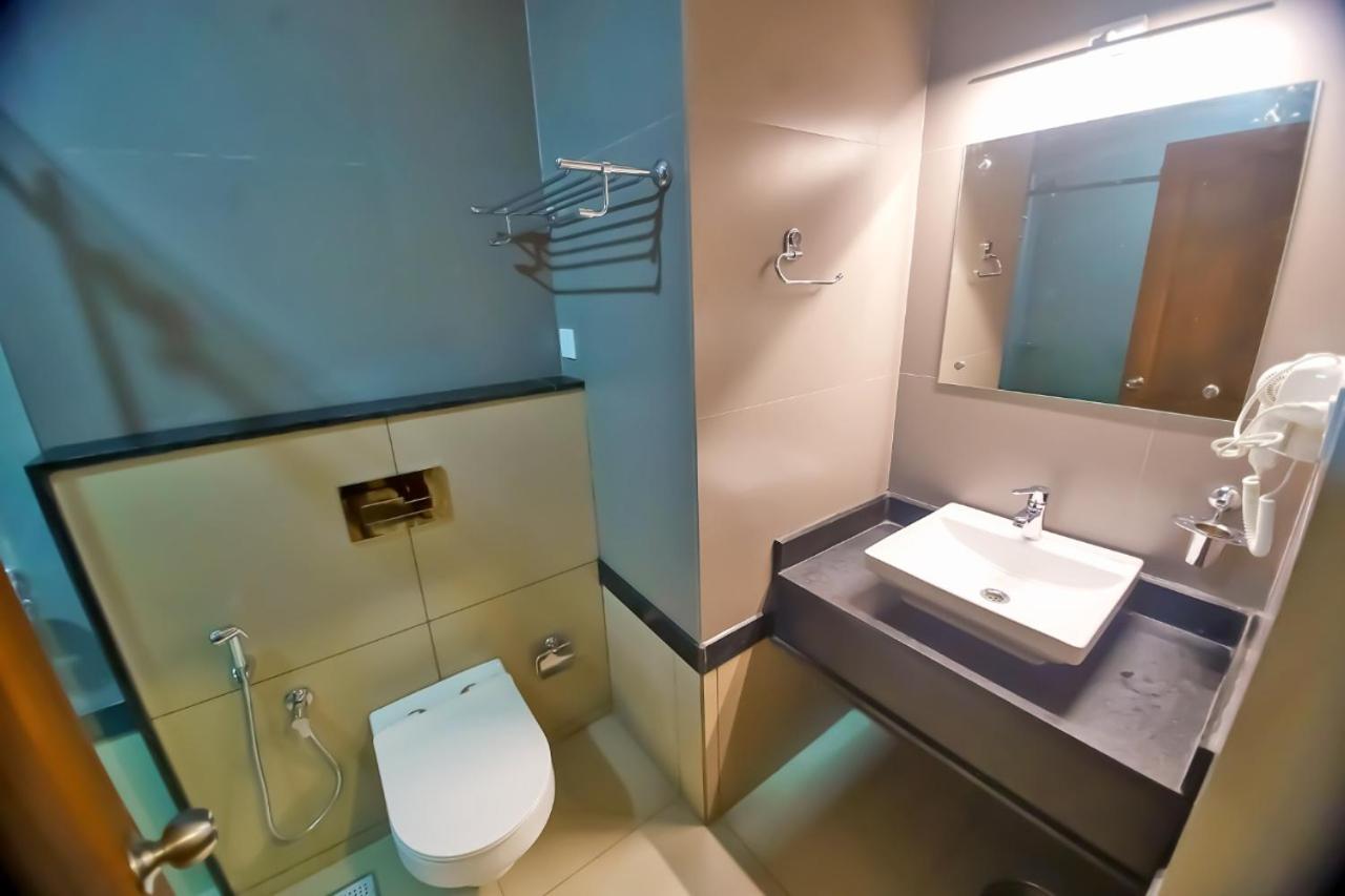 Princess De Munnar - 3 Star Hotel トリバンドラム エクステリア 写真