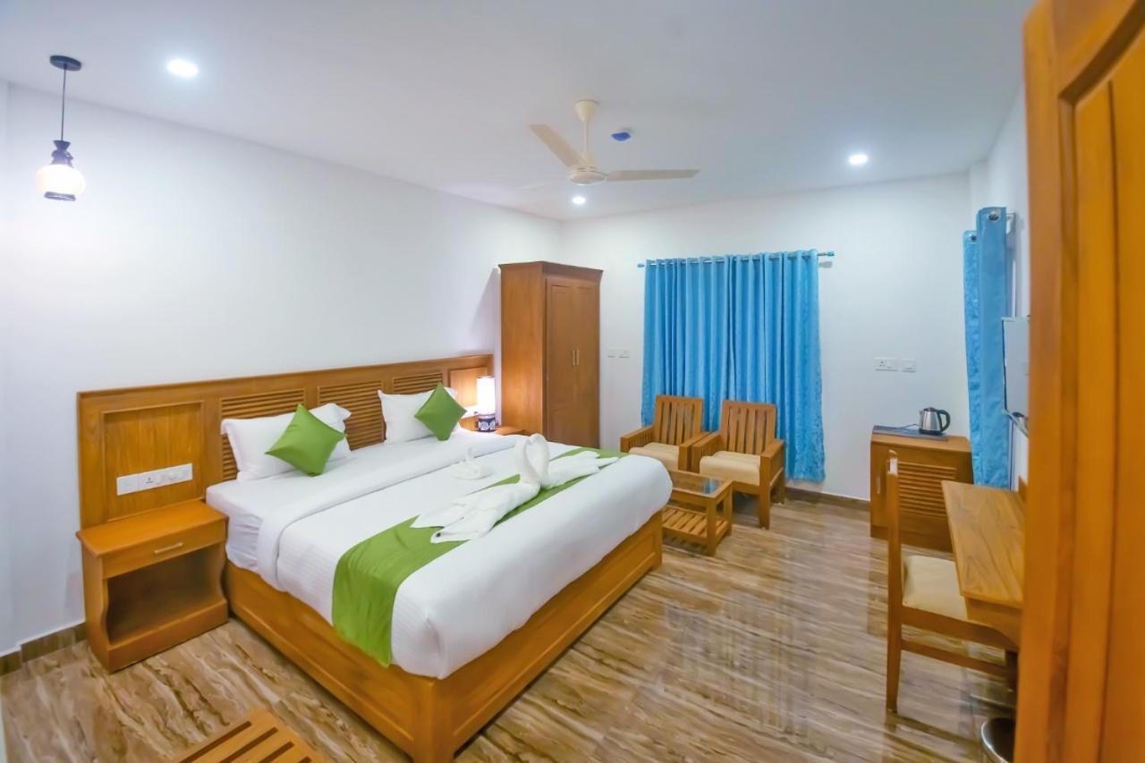 Princess De Munnar - 3 Star Hotel トリバンドラム エクステリア 写真